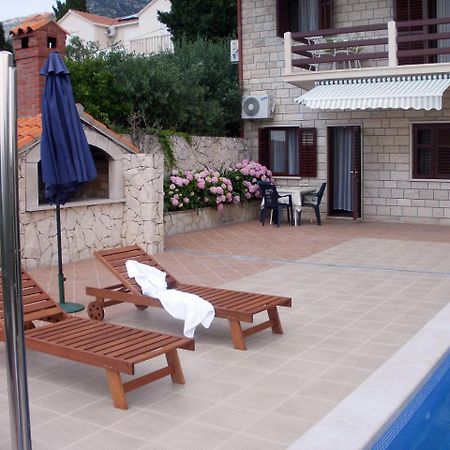Apartmani Bezmalinovic Бол Екстериор снимка